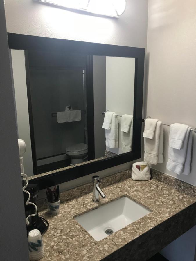 Ten Pin Inn & Suites Moses Lake Zewnętrze zdjęcie